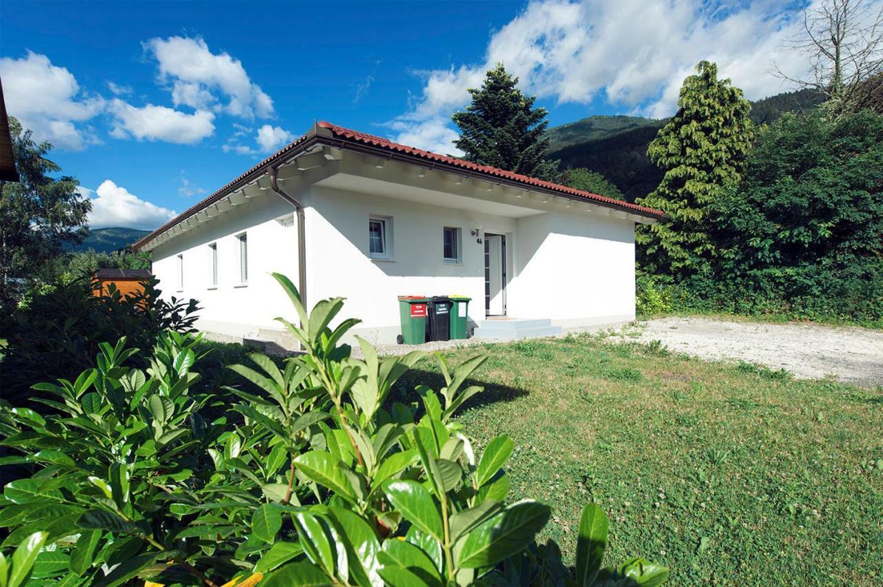 Haus Am See Döbriach Exteriör bild
